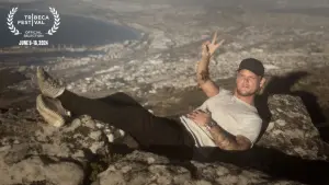 Backdrop to the movie "Avicii - I