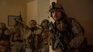 Backdrop to the movie "Warfare" #524129