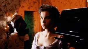 Backdrop to the movie "The Public Woman" #849503