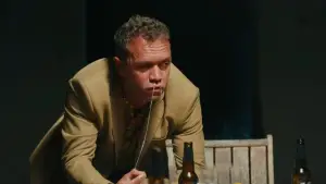 Backdrop to the movie "Birdeater" #664046