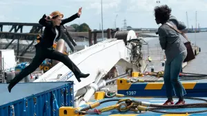 Backdrop to the movie "The 355" #324618