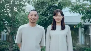 Backdrop to the movie "Sheep in the Box" #616849