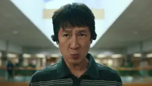 Backdrop to the movie "Everything Everywhere All at Once" #570194