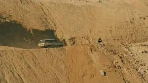 Backdrop to the movie "Taste of Cherry" #695680