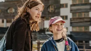 Backdrop to the movie "Woodwalkers" #571819