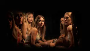 Backdrop to the movie "Escape" #643552