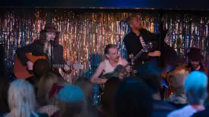 Backdrop to the movie "The Spin" #536201