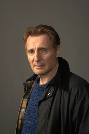 Poster to the movie "In the Land of Saints and Sinners" #190112