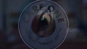 Backdrop to the movie "Unbreakable" #695330