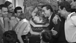 Backdrop to the movie "Never on Sunday" #483887