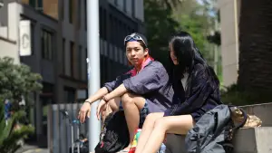 Backdrop to the movie "Because I Hate Korea" #783549