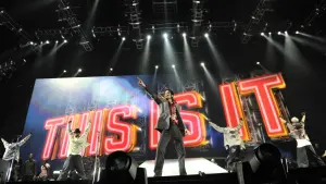 Backdrop to the movie "This Is It" #375726