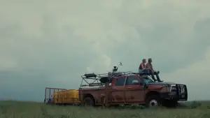 Backdrop to the movie "Twisters" #562688