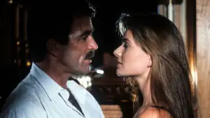 Backdrop to the movie "Her Alibi" #707404