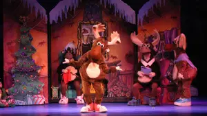 Backdrop to the movie "Mooseltoe" #767943