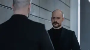 Backdrop to the movie "The Successor" #757274