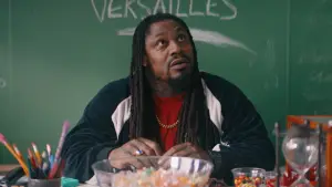 Backdrop to the movie "Bottoms" #657781