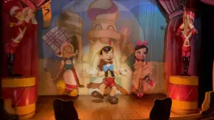 Backdrop to the movie "Pinocchio" #635426