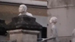 Backdrop to the movie "Beholders" #778399