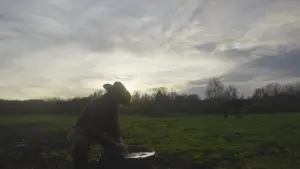 Backdrop to the movie "Gaze" #771613