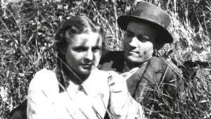 Backdrop to the movie "The Strike" #660195