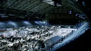 Backdrop to the movie "Contagion" #680360