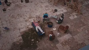 Backdrop to the movie "To a Land Unknown" #766581