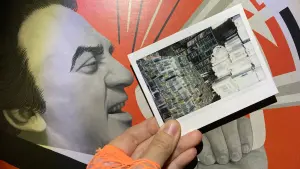 Backdrop to the movie "Kim