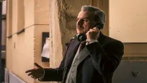 Backdrop to the movie "The Dinner" #796336