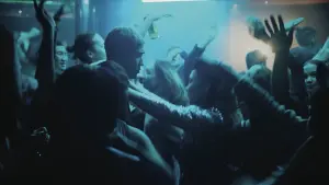 Backdrop to the movie "City of Wind" #434785