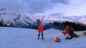 Backdrop to the movie "Dilwale Dulhania Le Jayenge" #749128