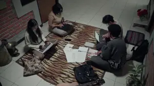 Backdrop to the movie "Chronicles of You" #549397