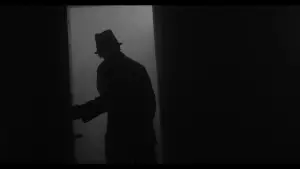 Backdrop to the movie "They Live on Top" #665925