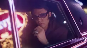 Backdrop to the movie "Elvis" #207059