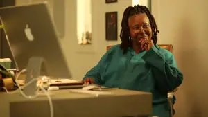 Backdrop to the movie "Ezra" #663311