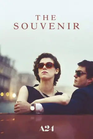 Poster to the movie "The Souvenir" #694965