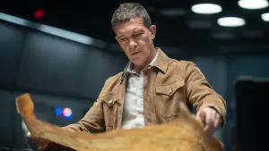 Backdrop to the movie "Uncharted" #249278