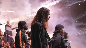 Backdrop to the movie "Athena" #275626