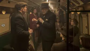 Backdrop to the movie "Darkest Hour" #222402