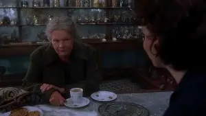 Backdrop to the movie "Chocolat" #716817