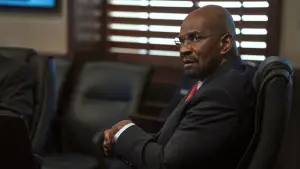 Backdrop to the movie "G20" #596560