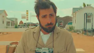 Backdrop to the movie "Asteroid City" #642175