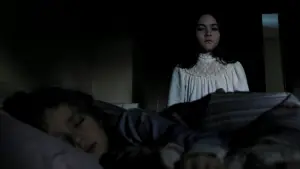 Backdrop to the movie "Orphan" #698891