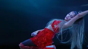 Backdrop to the movie "ariana grande: excuse me, i love you" #440199