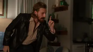 Backdrop to the movie "Hit Man" #584440