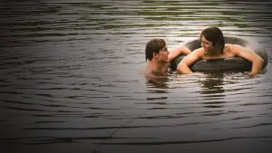 Backdrop to the movie "Tethered Wings" #730185