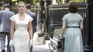 Backdrop to the movie "Revolutionary Road" #804751