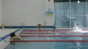 Backdrop to the movie "An Old Lady" #320900