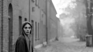 Backdrop to the movie "The Girl with the Needle" #601152