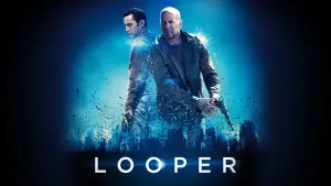Backdrop to the movie "Looper" #696820